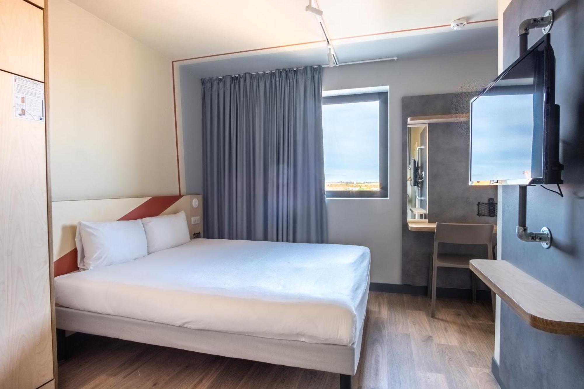 Ibis Budget Toulouse 라베지 외부 사진